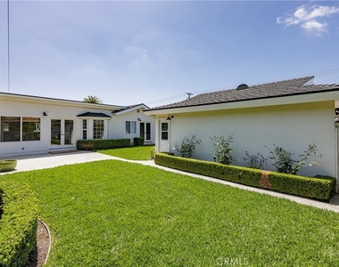408 Flower Street - Photo Thumbnail 30