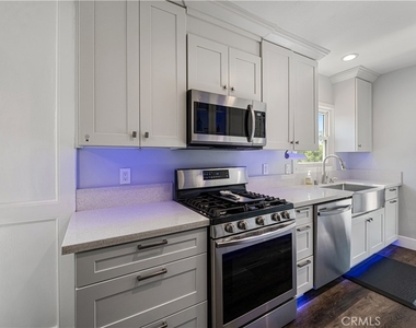 16572 E Buena Vista Avenue - Photo Thumbnail 26