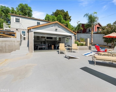 16572 E Buena Vista Avenue - Photo Thumbnail 38