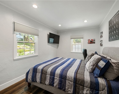 16572 E Buena Vista Avenue - Photo Thumbnail 6