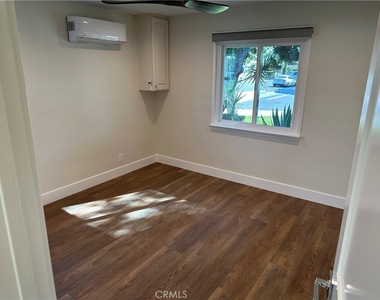 1597 A San Bernardino Pl - Photo Thumbnail 8