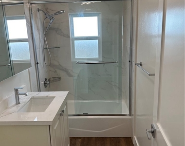 1597 A San Bernardino Pl - Photo Thumbnail 11