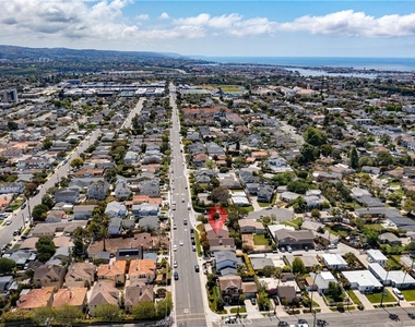 1597 A San Bernardino Pl - Photo Thumbnail 2