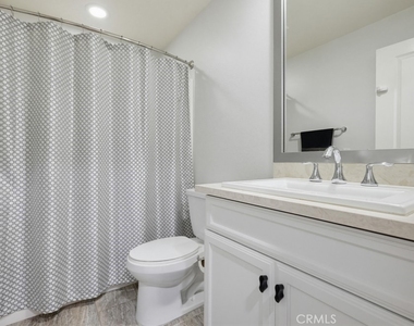 503 Rockefeller - Photo Thumbnail 40