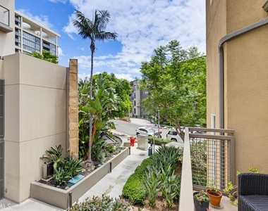 503 Rockefeller - Photo Thumbnail 20