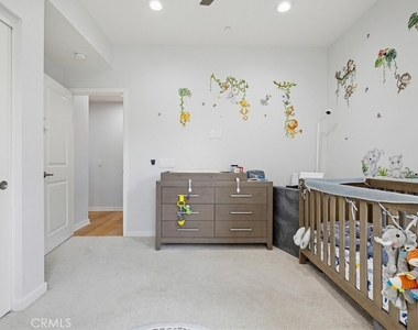 503 Rockefeller - Photo Thumbnail 38