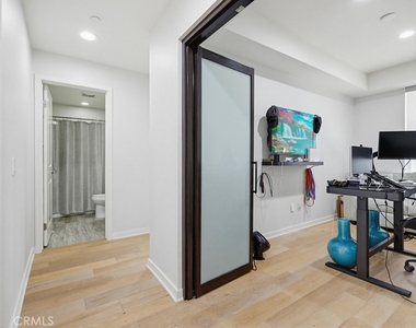 503 Rockefeller - Photo Thumbnail 26
