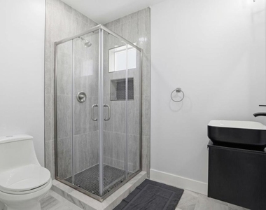 1802 Ponca Court - Photo Thumbnail 20