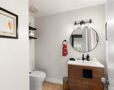 3230 Tyrol Drive - Photo Thumbnail 33