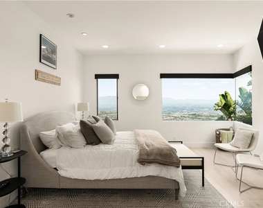 3230 Tyrol Drive - Photo Thumbnail 25