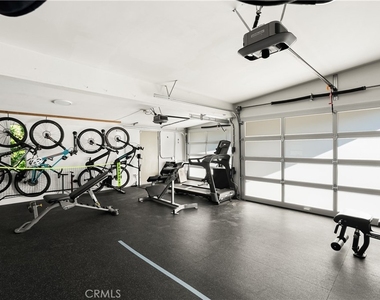 3230 Tyrol Drive - Photo Thumbnail 16
