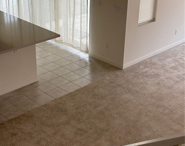 2565 E Embry - Photo Thumbnail 28