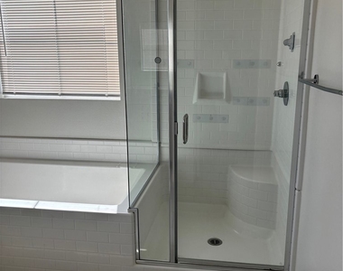 2565 E Embry - Photo Thumbnail 42