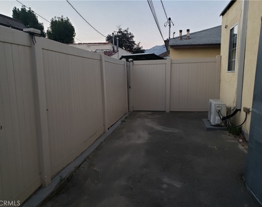628 W California - Photo Thumbnail 14