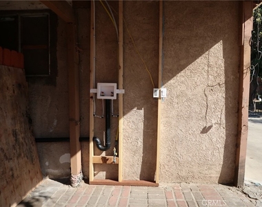 455 Nassau - Photo Thumbnail 16