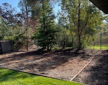2860 Buena Vista Ave - Photo Thumbnail 33