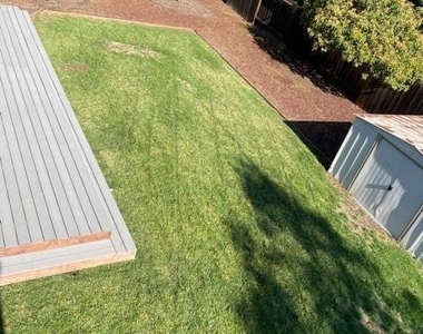 2860 Buena Vista Ave - Photo Thumbnail 32