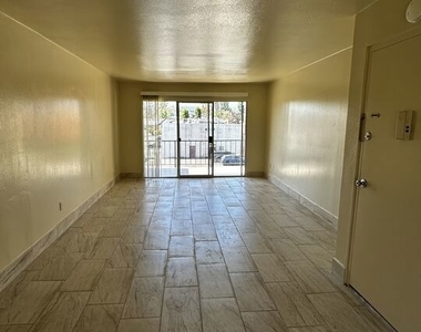 3422 Maricopa Street - Photo Thumbnail 4