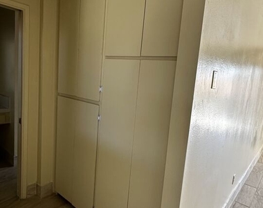 3422 Maricopa Street - Photo Thumbnail 7