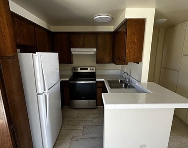 3422 Maricopa Street - Photo Thumbnail 1