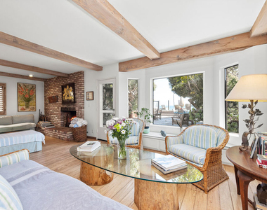 23752 Malibu Road - Photo Thumbnail 15