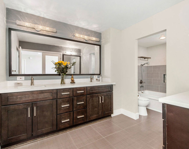 150 N Almont Drive - Photo Thumbnail 8