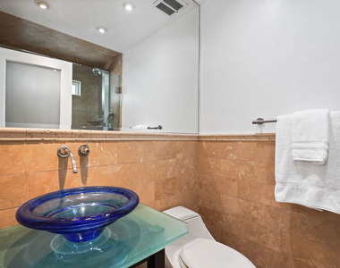 18101 Coastline Drive - Photo Thumbnail 26