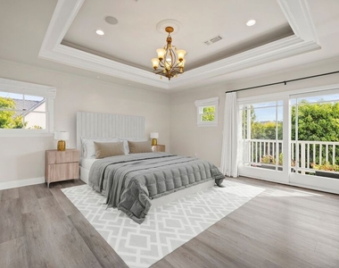 735 Thayer Avenue - Photo Thumbnail 10
