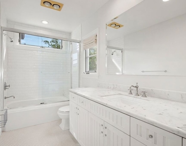 735 Thayer Avenue - Photo Thumbnail 14