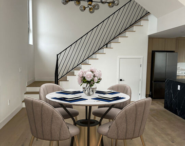 1900 20th Street - Photo Thumbnail 3