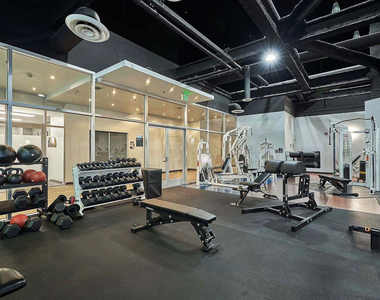 1100 Wilshire Boulevard - Photo Thumbnail 25