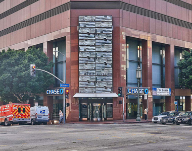 1100 Wilshire Boulevard - Photo Thumbnail 28