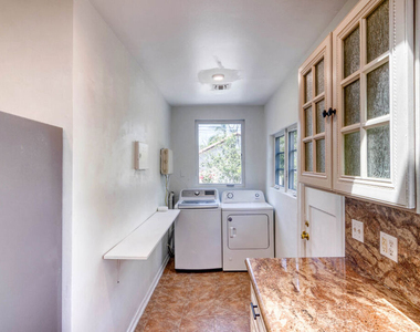 2127 Malcolm Avenue - Photo Thumbnail 18