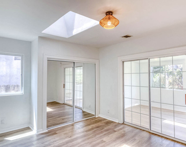 2127 Malcolm Avenue - Photo Thumbnail 30