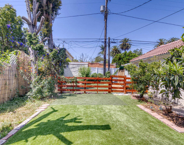 2127 Malcolm Avenue - Photo Thumbnail 43