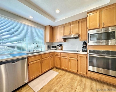 13242 Courtland Terrace - Photo Thumbnail 8