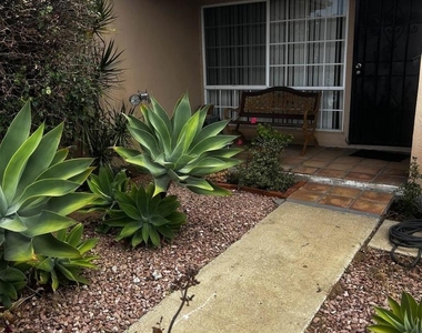 3142 Luna Ave. - Photo Thumbnail 2