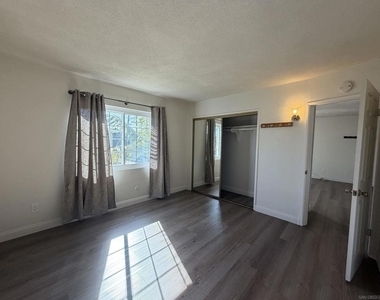 1646 Brookes Ave. - Photo Thumbnail 9