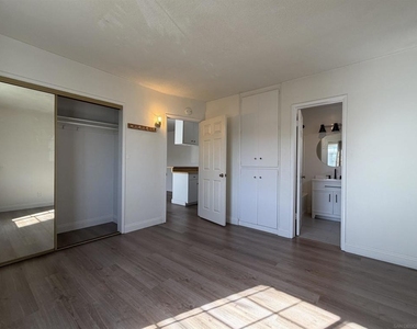 1646 Brookes Ave. - Photo Thumbnail 7