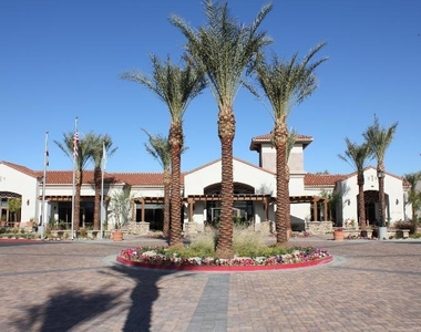 81672 Avenida Viesca - Photo Thumbnail 19