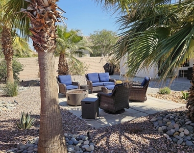 81672 Avenida Viesca - Photo Thumbnail 8