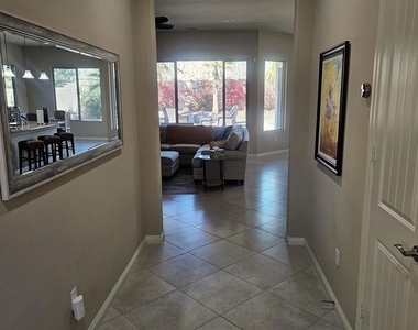 81672 Avenida Viesca - Photo Thumbnail 6
