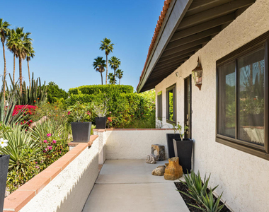 2200 E Acacia Road N - Photo Thumbnail 9
