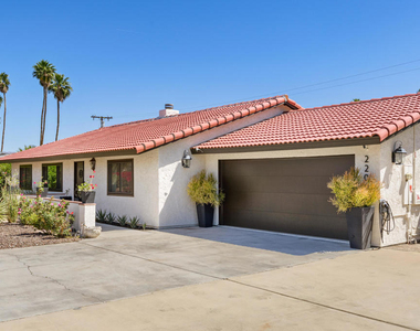 2200 E Acacia Road N - Photo Thumbnail 4
