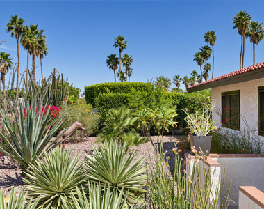 2200 E Acacia Road N - Photo Thumbnail 5