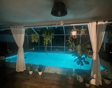 1104 Nw 12th Terrace - Photo Thumbnail 25