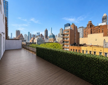 401 East 68th Street - Photo Thumbnail 13