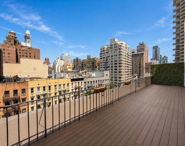 401 East 68th Street - Photo Thumbnail 12