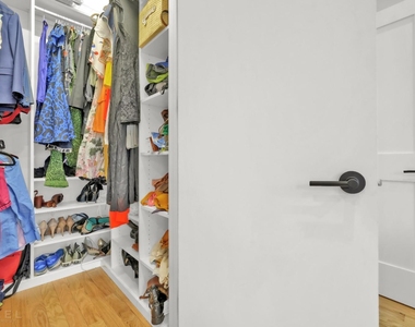 729 Chauncey Street - Photo Thumbnail 9