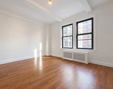 308 West 104th Street - Photo Thumbnail 3